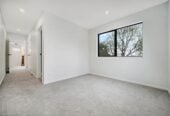 Brandnew standalone 4 beds (2 ensuites) 3 baths house with garage on 218m2 section, within walking distance of schools, kindergartens, and a nature reserve. Just minutes from the motorway, supermarket, and the upcoming shopping hub, 0.2 km to Ngakoroa School, 37 Burberry Road, Karaka, Auckland