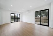 Brandnew standalone 4 beds (2 ensuites) 3 baths house with garage on 218m2 section, within walking distance of schools, kindergartens, and a nature reserve. Just minutes from the motorway, supermarket, and the upcoming shopping hub, 0.2 km to Ngakoroa School, 37 Burberry Road, Karaka, Auckland