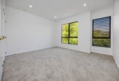 Brandnew Brick 4 beds (2 ensuites) 3 baths home with garage for 2 cars, 0.4 km to Ngakoroa School, easy access to motorway, the upcoming train station in Drury, with major developments including Costco and a new town centre on the horizon, 31B Burberry Road, Karaka, Auckland