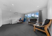 4 beds 3 baths house on 385m2 section, approximately 5 years young, close to schools, shops, supermarkets, train station, 0.8 km to Papatoetoe South School, 46B Hillside Road, Papatoetoe, Auckland
