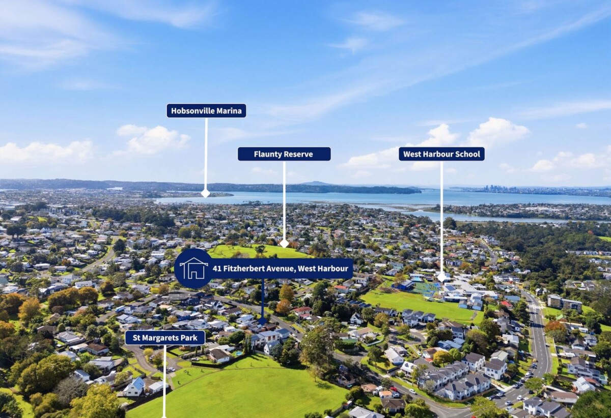 Architectural Designed + Fully renovated Brick 3 beds 2.5 baths house with double garage on 577m2 section, minutes to schools, reserve, local shops and supermarket, motorway access, 0.3 km to West Harbour School, 41 Fitzherbert Avenue, West Harbour, Auckland