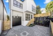 150m2 Brandnew standalone 4 beds 2.5 baths home with garage, Minutes away from Glenfield Mall and recreation centre, Kaipatiki Park & outdoor recreation areas, 1.1 km to Glenfield Intermediate School, Lot 4/16 Waverley Avenue, Glenfield, Auckland