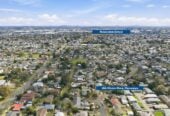 Fully fenced standalone 3 beds 2.5 baths house with 2 car parks, Remote-controlled blinds, Walking distance to local schools, kindergartens, parks, and Clendon Shopping Centre, 0.9 km to James Cook High School, 18A Minton Place, Manurewa, Auckland