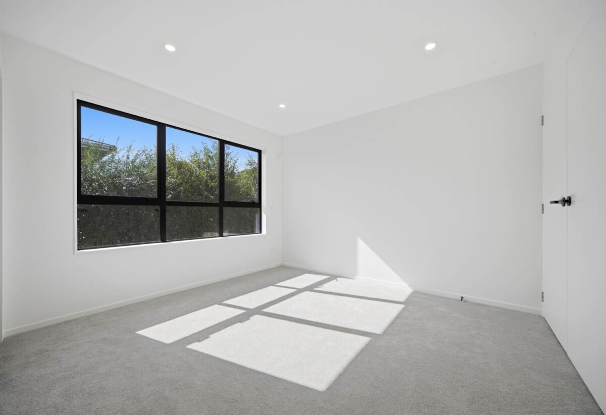 147m2 Brandnew standalone 4 beds 2.5 baths home with garage, Minutes away from Glenfield Mall and recreation centre, Kaipatiki Park & outdoor recreation areas, 1.1 km to Glenfield Intermediate School, Lot 3/16 Waverley Avenue, Glenfield, Auckland