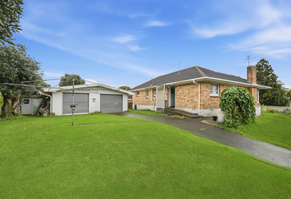 Once in 38 years, Brick and tile 3 beds 1 bath house with standalone double garage on 746m2 section, near shopping centre, schools, 0.7 km to James Cook High School, 2 Coles Place, Manurewa, Auckland