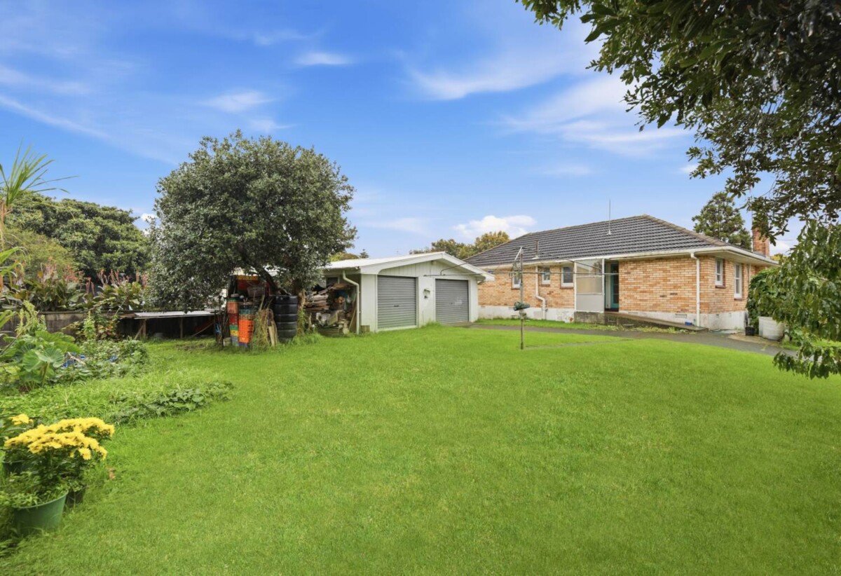 Once in 38 years, Brick and tile 3 beds 1 bath house with standalone double garage on 746m2 section, near shopping centre, schools, 0.7 km to James Cook High School, 2 Coles Place, Manurewa, Auckland