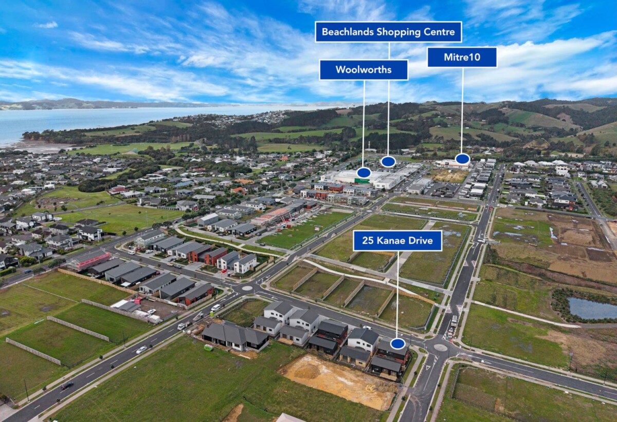 2 kitchens, Brandnew 5 beds 4.5 baths house with double garage and 2-beds granny on 414m2 section, close to the beach, shops, supermarket, schools, 25 Kanae Drive, Beachlands, Auckland
