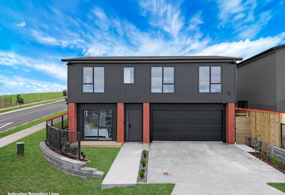 2 kitchens, Brandnew 5 beds 4.5 baths house with double garage and 2-beds granny on 414m2 section, close to the beach, shops, supermarket, schools, 25 Kanae Drive, Beachlands, Auckland