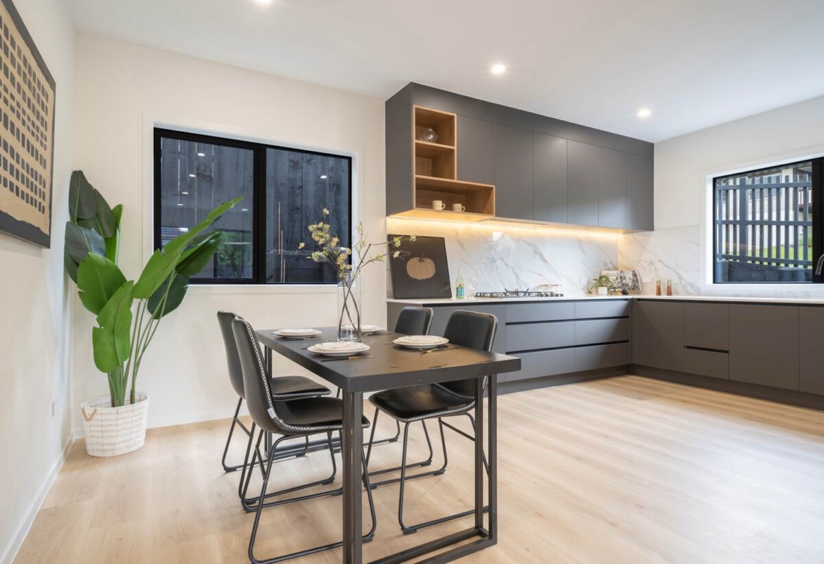 Rangitoto College zone, 10-Year Build Guarantee, Brandnew 5 beds 2.5 baths house with garage, zoned for Pinehill School, Northcross Intermediate, Murrays Bay Intermediate, and Rangitoto College, just minutes from local beaches, cafés, shops, schools, 3A Kallista Place, Browns Bay, Auckland