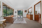 Botany Downs Secondary College zone, Once in 10 years, 370m2 5 beds 2 baths house with double garage on 2.2765ha land, 3.5 km to Somerville Intermediate School, 60 Potts Road, Whitford, Auckland