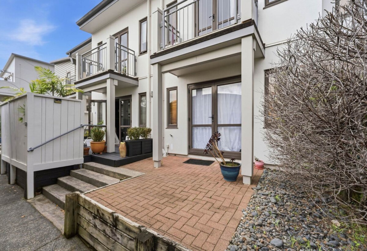 Overseas Owners, 2 beds 1 bath home with garage, enjoy exclusive resident access to swimming pool and tennis court, just moments from Massey University, Westfield Albany, motorway access, 1.2 km to Albany School, 30/92 Bush Road, Albany, Auckland