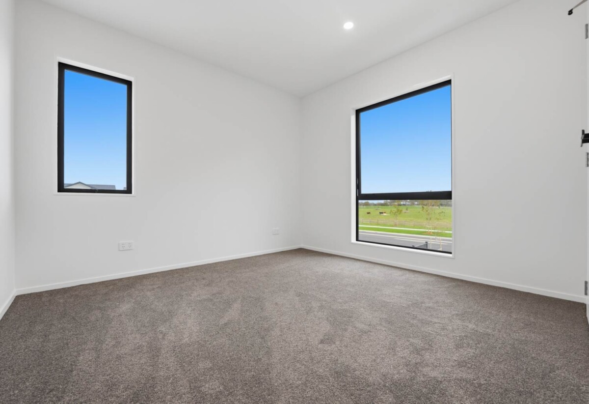 Brandnew standalone 4 beds 3.5 baths house with garage and deck on 247m2 section, Park already nearby – plus a new commercial area under construction, easy motorway access, 17 Karaka Village Parade, Karaka, Auckland