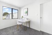 2 beds + study home with car park, close to schools, shopping centre, seaside reserve, 0.4 km to James Cook High School, 1 km to Manurewa Intermediate, 40E Friedlanders Road, Manurewa, Auckland