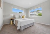 317m2 Standalone 6 beds 4.5 baths house with double garage on 562m2 section, easy access to motorway, close to park, Walking distance to Upper Harbour Primary School, zoned for Albany Junior High and Albany, 104 Admirals Court Drive, Greenhithe, Auckland
