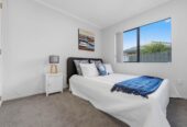 160m2 Brick and tile 3 beds 2 baths house with double garage on 470m2 section, close to schools, shopping centres, motorway access, 0.5 km to Chapel Downs School, 18 Sambrooke Crescent, Flat Bush, Auckland