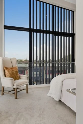 Double Grammar school zone, 10 Year Master Build Guarantee, Freehold 3 beds 3 baths home with garage, zoned for Auckland Grammar, Epsom Girls’ Grammar, plus top local primary schools, Walking distance to Market Road train station, Just minutes to Newmarket shopping and dining precinct, 4 Patey Street Remuera, Auckland, Auckland