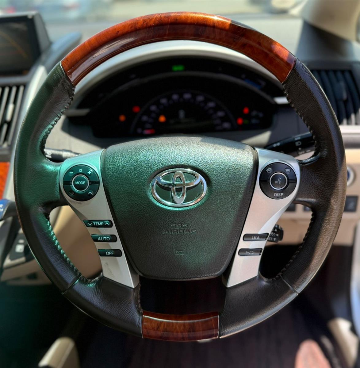 2013 Toyota Sai **Sunroof**Cruise Control**Leather Seats** Sedan Automatic, Silver, 5 seats, Hybrid, 2,362 cc, 95,730 km