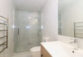 For rent, 3 beds 2 baths townhouse with garage, Available Now, 22 Korokio Lane, Henderson, Auckland
