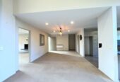 For rent, 4 beds 2 baths house with double garage, Available Now, 10 Chard Place, Mission Heights, Auckland