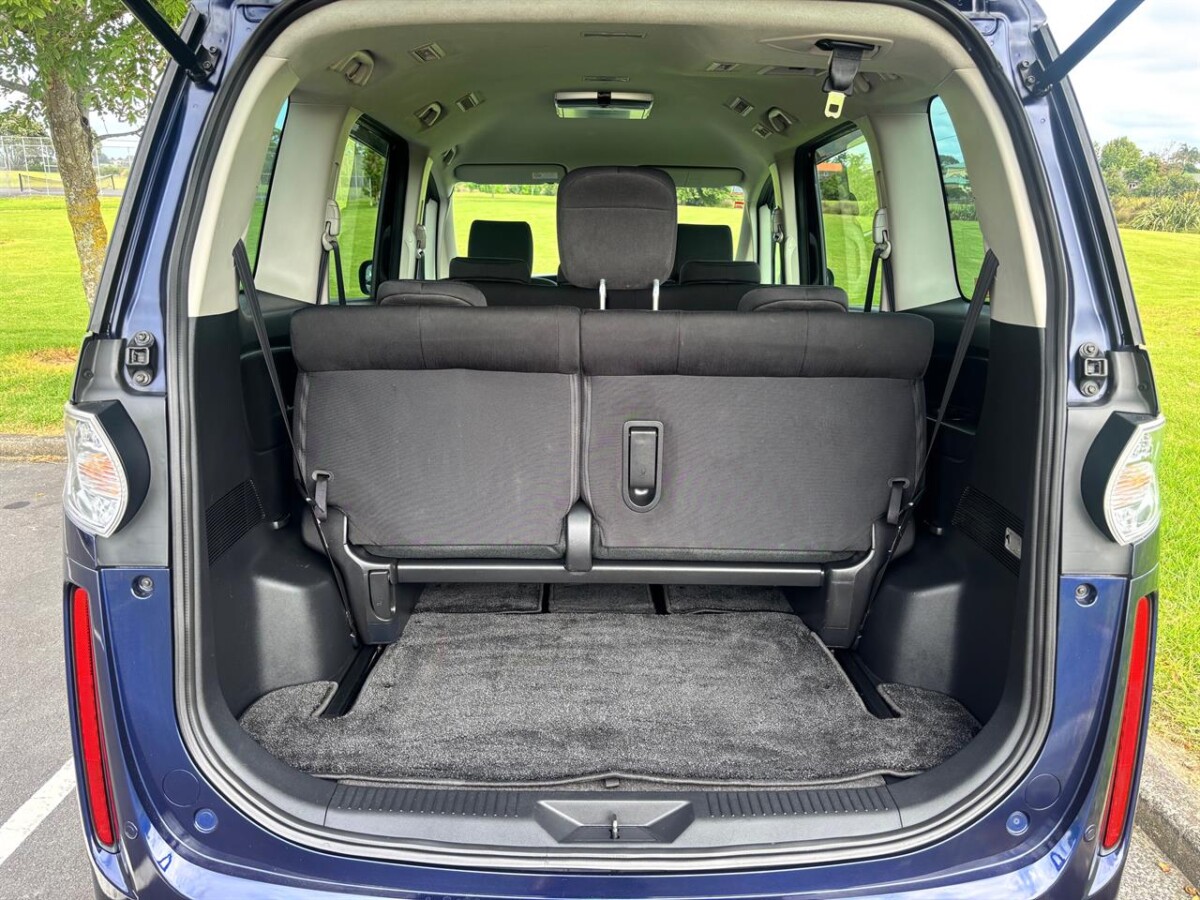 2013 Mazda Biante 20S Skyactiv, 5 Door, Van, Automatic, Blue, 8 seats, 2000cc, Petrol, 100,472km