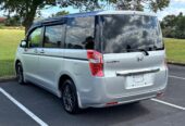 2014 Honda Stepwagon 2.0 G Comfort Selection, Automatic, 5 Door, Van, Silver, 8 Seats (Leather), 2000cc, Petrol, 126,916km