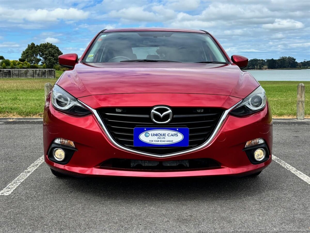 2014 Mazda Axela 15S Skyactiv, With Apple Car Play, Hatchback, Automatic, 1500cc, Petrol, 108,640km