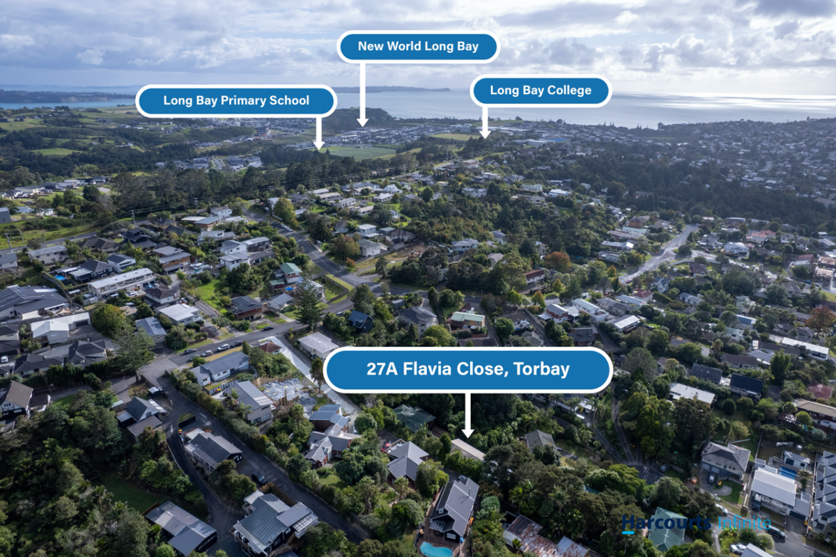 Once over 13 years, Must sell, Owners moving to Brisbane, 150m2 4 beds 2 baths house with Great Reserve Views, zoned for Glamorgan School, Northcross Intermediate, Long Bay College, 2/27 Flavia Close, Torbay, Auckland