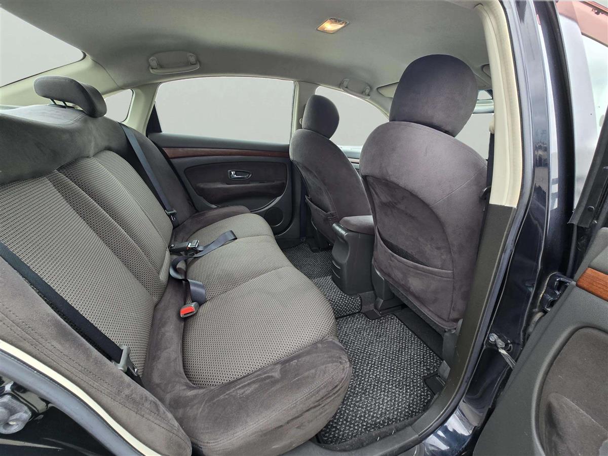 2007 Nissan Bluebird SYLPHY Sedan Automatic, Black, 5 seats, Petrol, 2 owners, 1,990 cc, 121,415 km