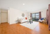 Once in 20 years, Owner downsizing, 240m2 5 beds 3.5baths house with double garage on 512m2 section, within walking distance to local schools, including zoning for both Summerland Primary and Western Heights School. With Henderson and Lincoln Road amenities just a short drive away, 48 Basra Drive, Henderson, Auckland