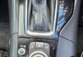 2017 Mazda Axela **Cruise Control**I-Stop Model** Hatchback Automatic, 5 seats, Petrol, 1,496 cc, 82,246 km