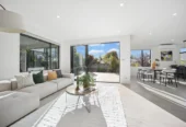 272m2 5 beds 4.5 baths house with double garage on 305m2 section, Zoned for Blockhouse Bay Intermediate & Lynfield College, close to local amenities, schools, and transport, 106 Taylor Street, Blockhouse Bay, Auckland