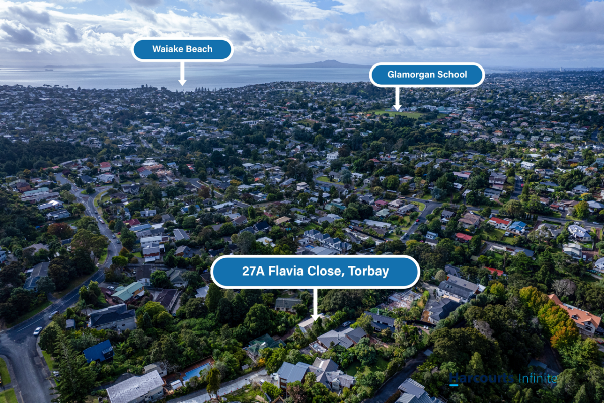 Once over 13 years, Must sell, Owners moving to Brisbane, 150m2 4 beds 2 baths house with Great Reserve Views, zoned for Glamorgan School, Northcross Intermediate, Long Bay College, 2/27 Flavia Close, Torbay, Auckland