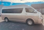 2017 Toyota Hiace Van Automatic, White, 10 seats, Petrol, 2,690 cc, 146,168 km