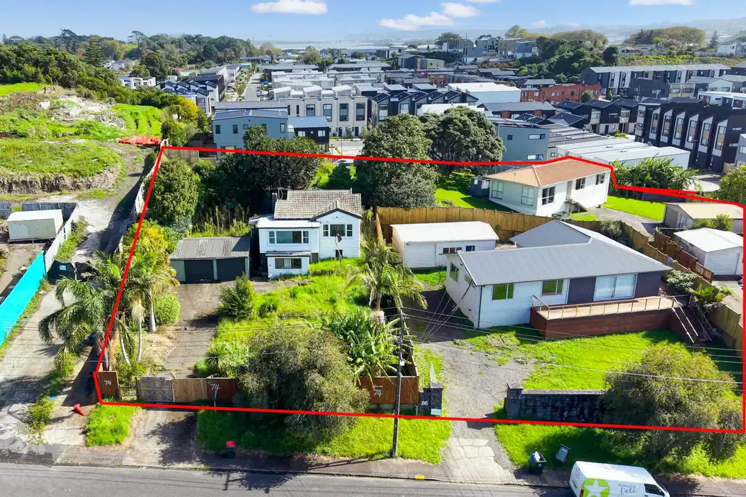 3,562m² Land with RC for 38 Terraced Houses, close to Sylvia Park shopping precinct and established amenities, schools, motorway access, 0.6 km to Panama Road School, 74,74A/86,88,90 Hillside Avenue, Mt Wellington, Auckland