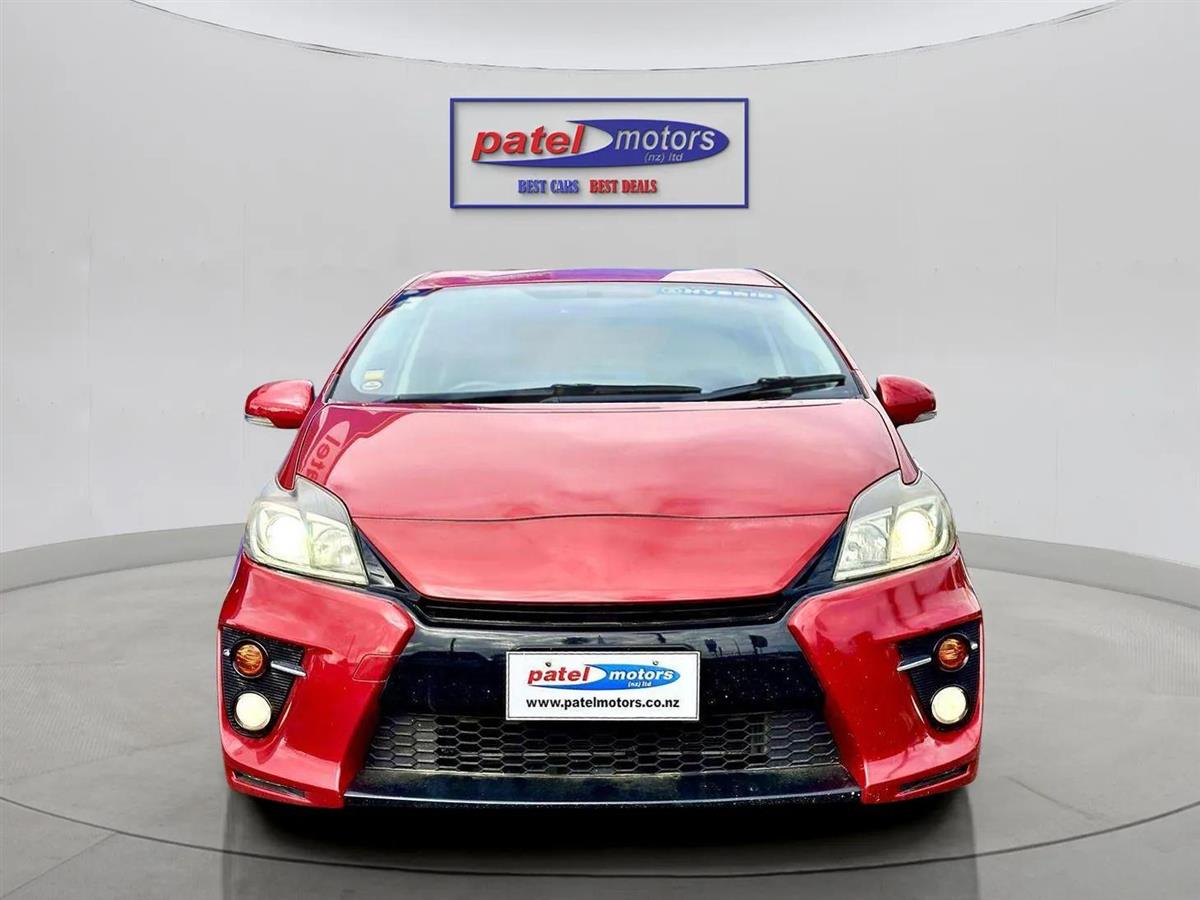 2014 Toyota Prius GS model, Hatchback Automatic, Hybrid, 5 seats, 1,797 cc, 60,749 km