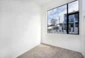 Rangitoto College zone, Sea views, Freehold 2 beds 1 bath home with car park, Zoned for Rangitoto College, Northcross Intermediate, and Sherwood Primary also all within walking distance, easy access to the Northern Motorway and public transport, and only a short drive to Albany Mall, 4/737 East Coast Road, Browns Bay, Auckland