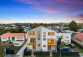 Brandnew 4 beds 2.5 baths home with garage, just a short stroll from LynnMall Shopping Centre, New Lynn Train Station, 1/16 Binsted Road, New Lynn, Auckland