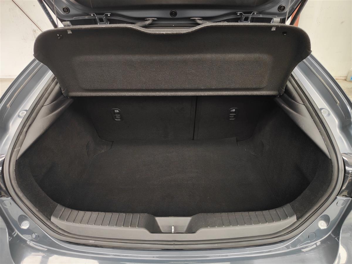 2019 Mazda 3 20S TOURING/4 NEW TYRES/360 CAMERA/CARPLAY/PADDLE SHIFT/GRADE 4 Hatchback Automatic, Grey Metallic, 5 seats, Petrol, New Import, 2,000 cc, 70,128 km