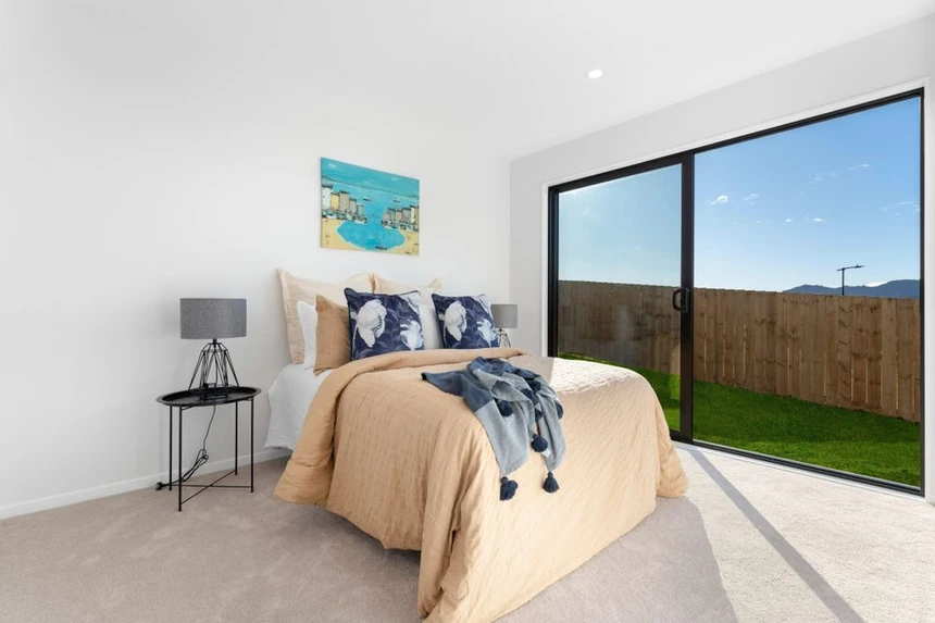 213m2 5 beds 3 baths house with double garage on 582m2 section, 3 beds home plus 2-beds granny, currently rented at $950 per week, Walk to schools & Warkworth town centre, Short drive to beaches, wineries & regional parks, 13 Titapu Road Warkworth, Auckland