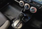 2006 Honda Fit /Hatchback Automatic, 5 seats, 4 owners, Petrol, 1,330 cc, 115,700 km