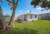 Home and income on 716m2 section, 3 beds 1 bath main home + standalone 2 beds ( 1 bed plus 3.2m x 2.6m flexi room) 1 bath minor dwelling, currently rented With a combined return of $1,135 per week, near schools, parks, shops, and transport routes, 50 Barrys Road, Glendene, Auckland