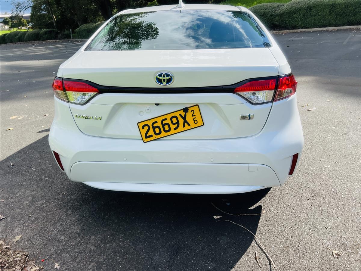 2020 Toyota Corolla CRUISE CONTROL Hatchback Automatic, 5 seats, Petrol, 1,800 cc, 48,130 km