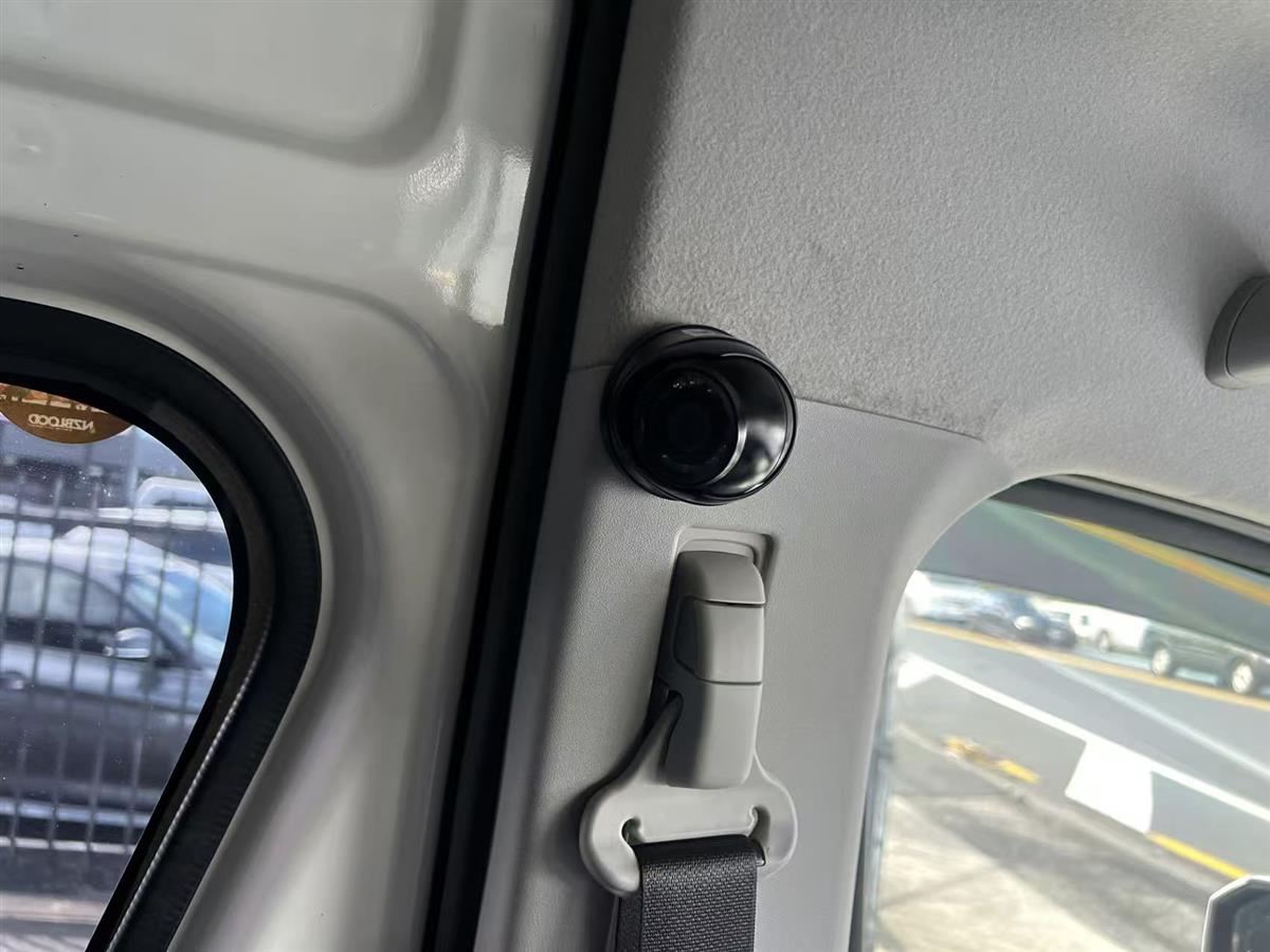 2023 Toyota Hiace ZX MB 2.8DT/6AT Van Automatic, 10 seats,4 owners, Diesel, 2,755 cc, 38,116 km