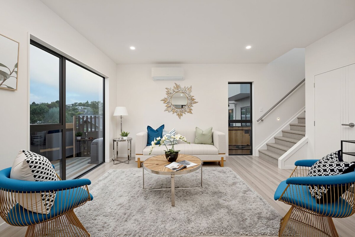 Brandnew standalone 3 beds 1.5 baths home with car park, just minutes from key amenities including Westgate Shopping Centre, motorway access, with Massey Primary and Massey High School within easy walking distance, along with zoning for St Paul’s School, 3/11 Glenfinn Place, Massey, Auckland