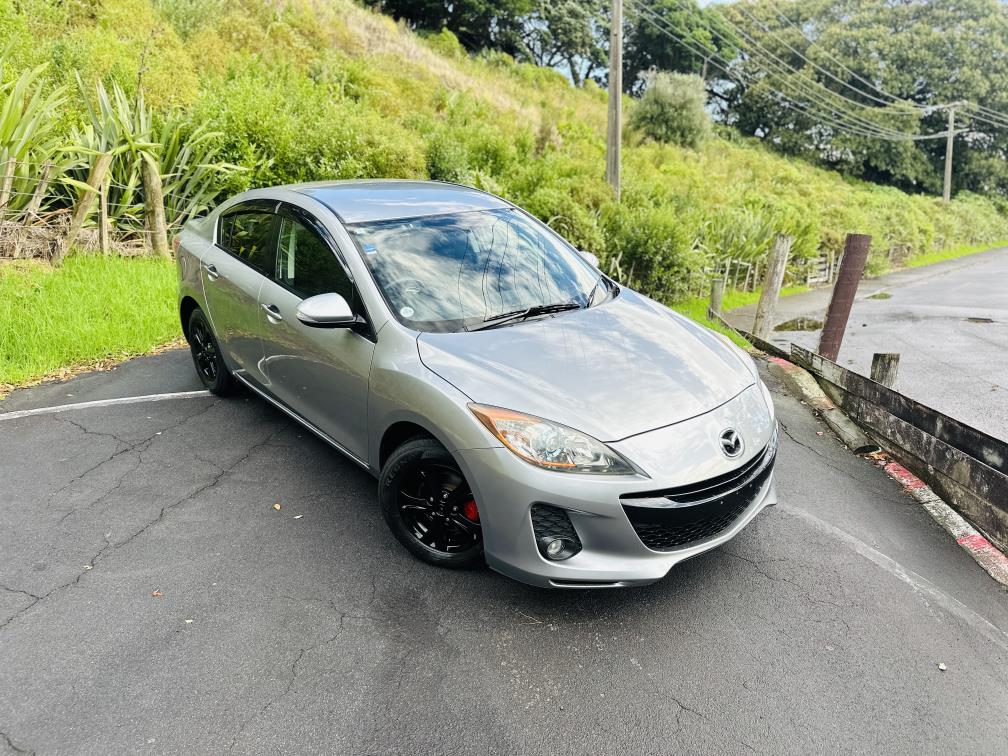 2012 Mazda Axela 20S SPORTS !! SKYACTIVE ENGINE !! Sedan Tiptronic, Silver, 5 seats, New Import, Petrol, 2,000 cc, 75,399 km