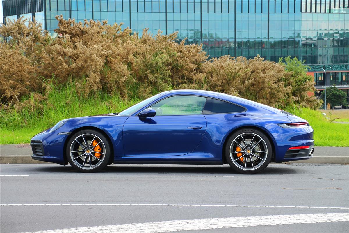 2023 Porsche 911 Sport Chrono Package Coupe Automatic, Blue, 2 door, 4 seats, Petrol, 3,000 cc, 34,000 km