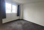 Mortgagee sale, Double Grammar school zone, 136m2 4 beds 3 baths 2 car parks apartment, within walking distance to Westfield Newmarket, zoned for Auckland Grammar and Epsom Girls Grammar school, Now it is possible to view this property! Please contact us to arrange viewing times, 210/26 Remuera Road, Newmarket, Auckland