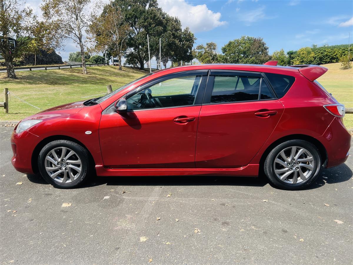 2013 Mazda Axela SALE SALE Hatchback Automatic, WINE RED, 5 seats, petrol, 1,500 cc, 36,399 km