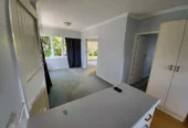 For rent, 5 beds 1 bath house with double garage, Available Now, 45A Wallace Road, Papatoetoe, Auckland