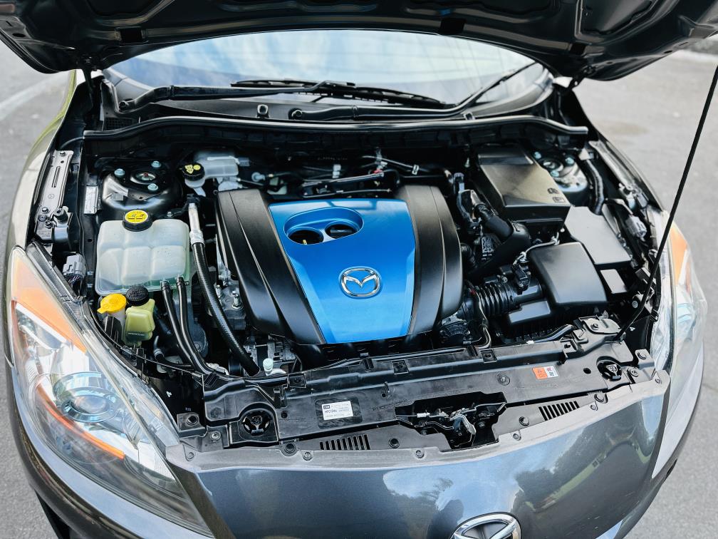 2012 Mazda Axela 20S SPORTS !! SKYACTIVE ENGINE !! Sedan Tiptronic, 5 seats, Petrol, Grey, New Import, 2,000 cc, 64,659 km